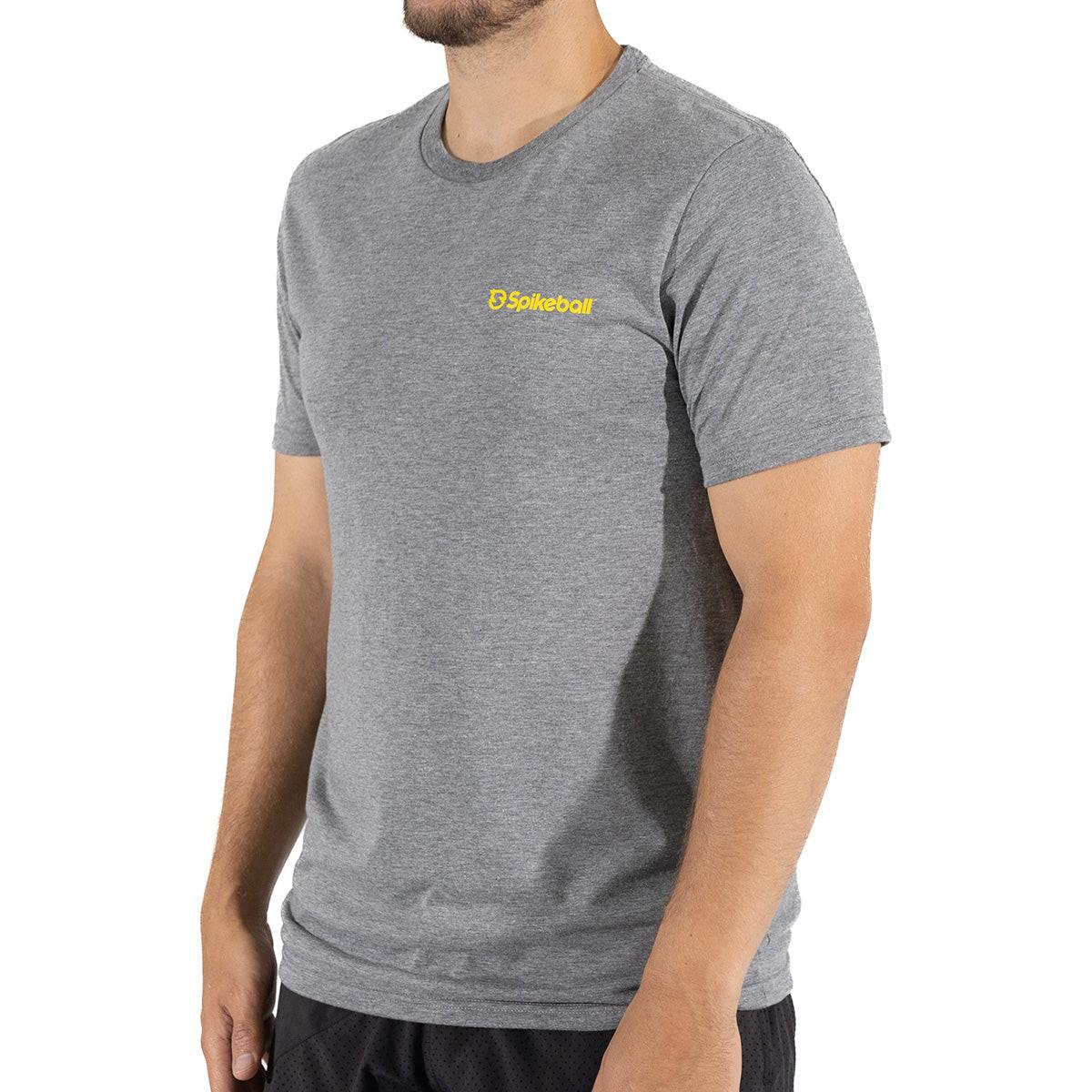 spikeball-t-shirt-mit-kleinem-logo-stone-tri-blend-aus-recycelten-materialien image 4